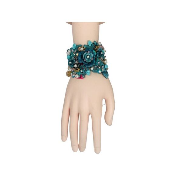 Betsey Johnson Blue Crystal Skull Statement Bracelet 7"  Flower TEAL PATINA - Picture 6 of 14